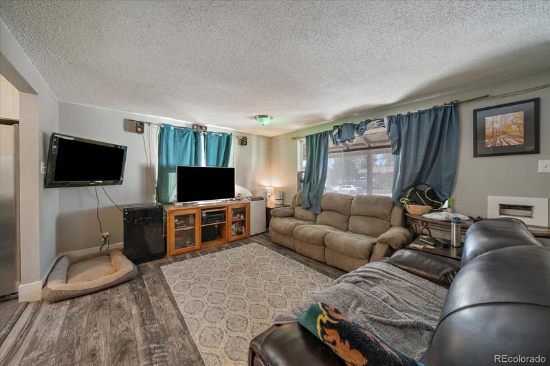 1550 S Decatur St, Denver, CO 80219