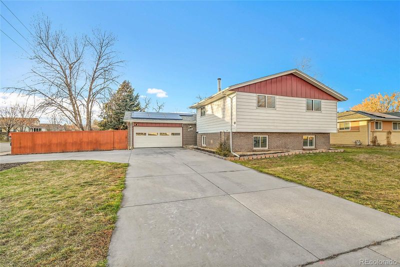 893 S Bermont Ave, Lafayette, CO 80026