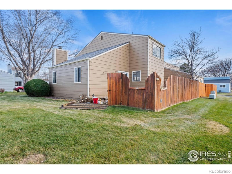 990 W 133rd Cir #B, Denver, CO 80234