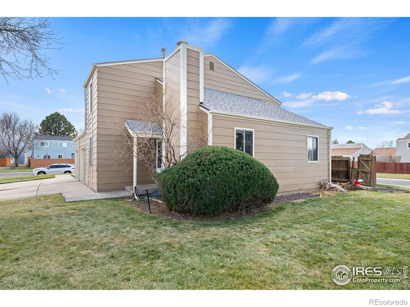 990 W 133rd Cir #B, Denver, CO 80234