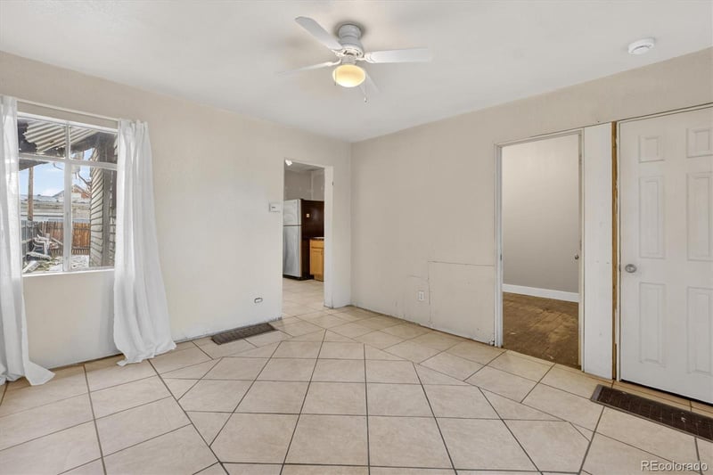 945 Lipan St, Denver, CO 80204