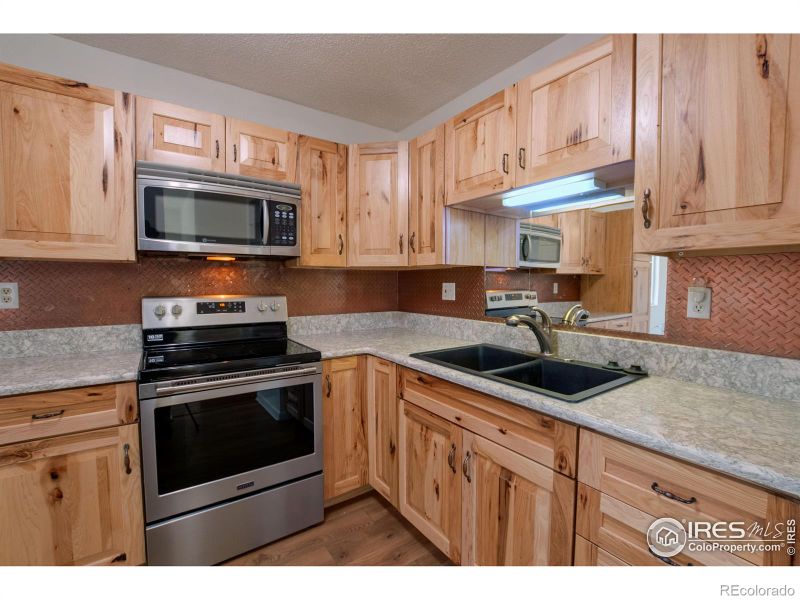 100 N Olive Ave, Milliken, CO 80543