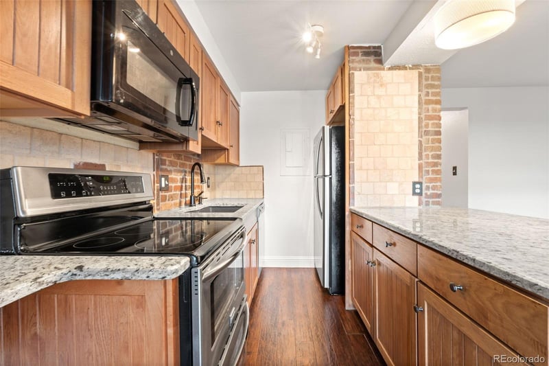1270 N Marion St #211, Denver, CO 80218