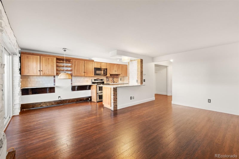 1270 N Marion St #211, Denver, CO 80218
