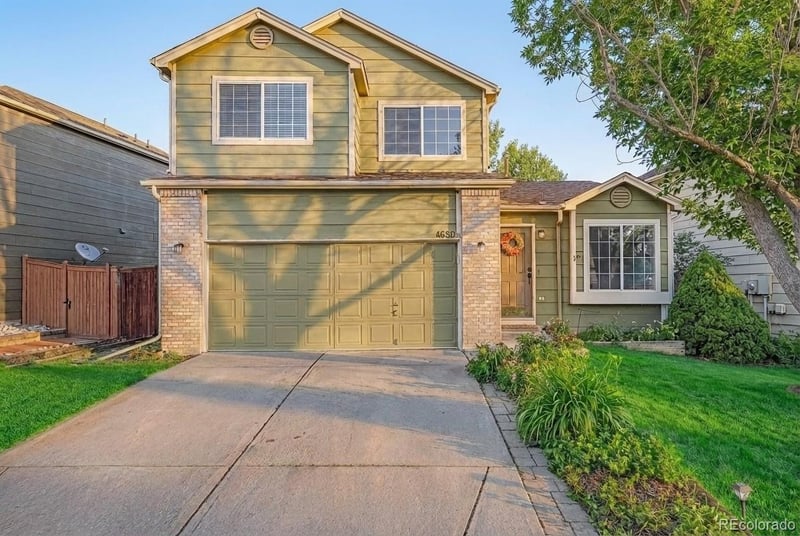 4690 N Foxtail Dr, Castle Rock, CO 80109