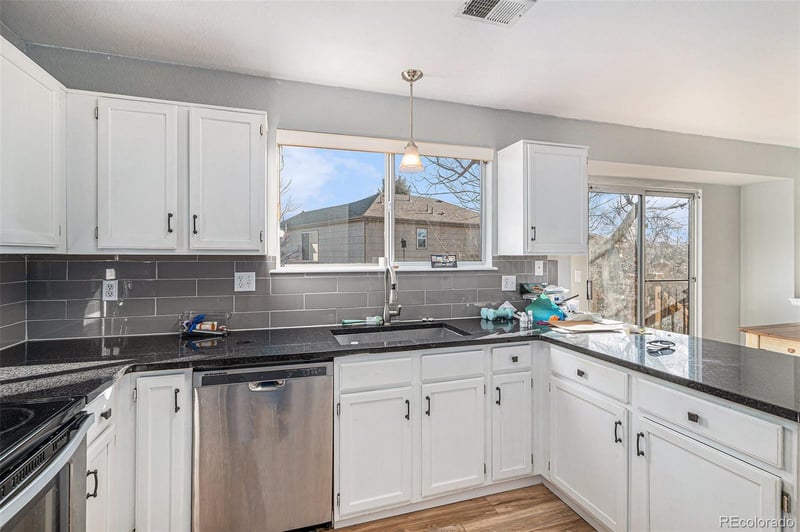 4690 N Foxtail Dr, Castle Rock, CO 80109