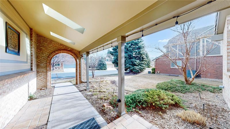 6085 S Iola Way, Englewood, CO 80111