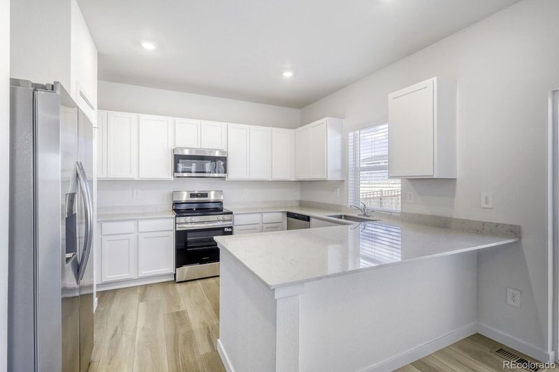 240 Mia Ln, Johnstown, CO 80534