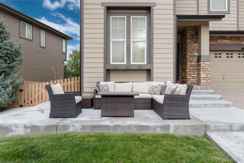 10859 Towerbridge Rd, Highlands Ranch, CO 80130