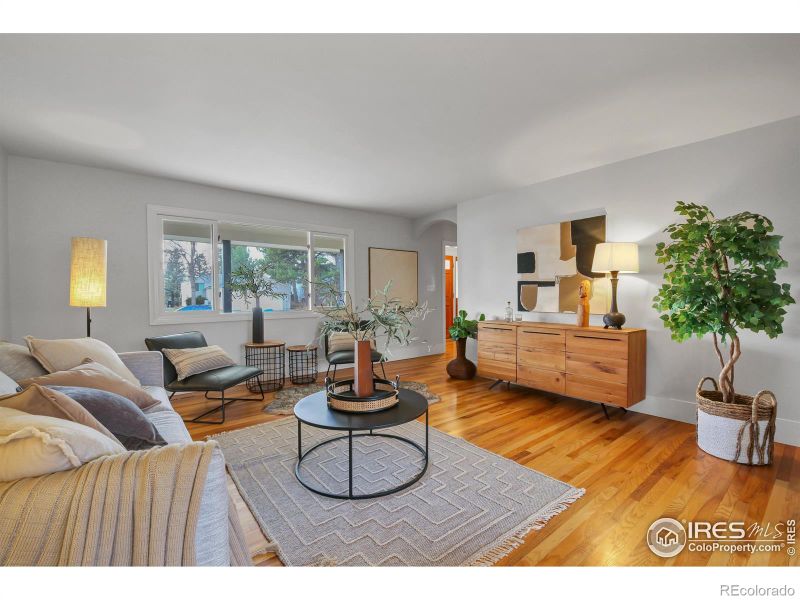 800 Parkview Dr, Fort Collins, CO 80525