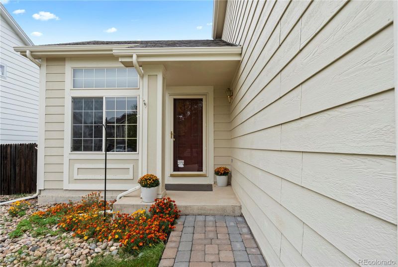 653 Fairhaven St, Castle Rock, CO 80104