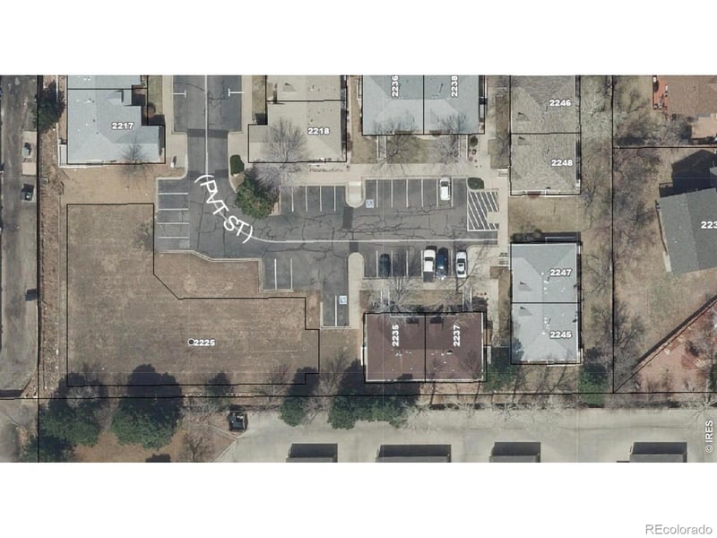 2225 S Iola St, Aurora, CO 80014
