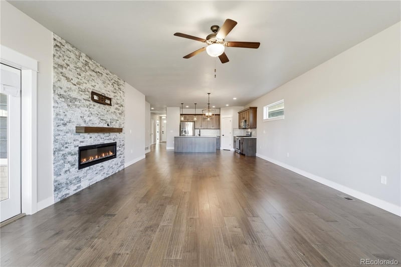 1908 Tidewater Ln, Windsor, CO 80550