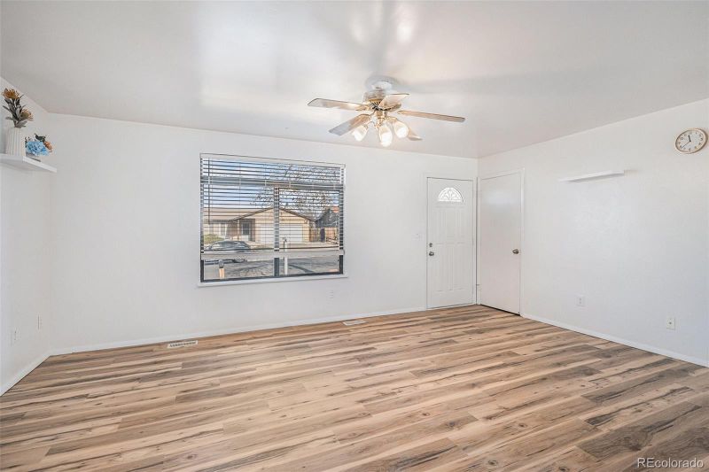 15608 E Girard Pl, Aurora, CO 80013
