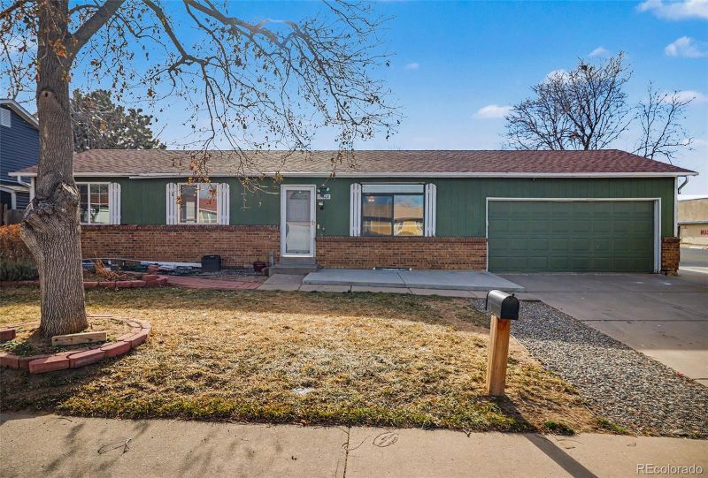 15608 E Girard Pl, Aurora, CO 80013
