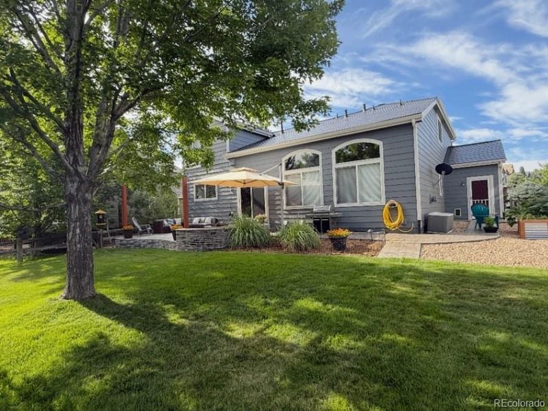 17705 E Oakwood Ln, Aurora, CO 80016
