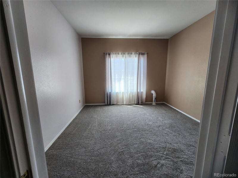 8601 E Dry Creek Rd E #112, Centennial, CO 80112
