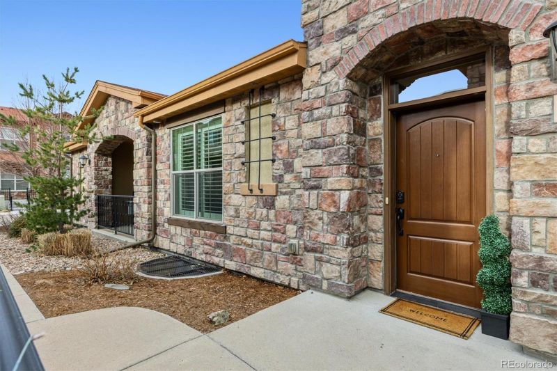 2065 Primo Rd #F, Highlands Ranch, CO 80129