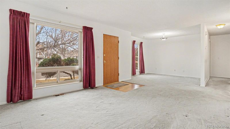 2618 S Lewiston St, Aurora, CO 80013