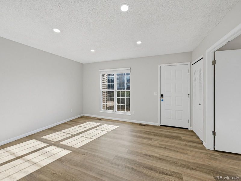 19131 E Louisiana Ave, Aurora, CO 80017