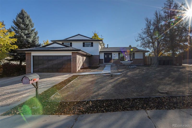 7492 S Marion St, Centennial, CO 80122