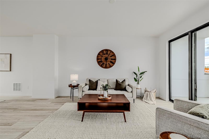 2078 S Holly St #3, Denver, CO 80222