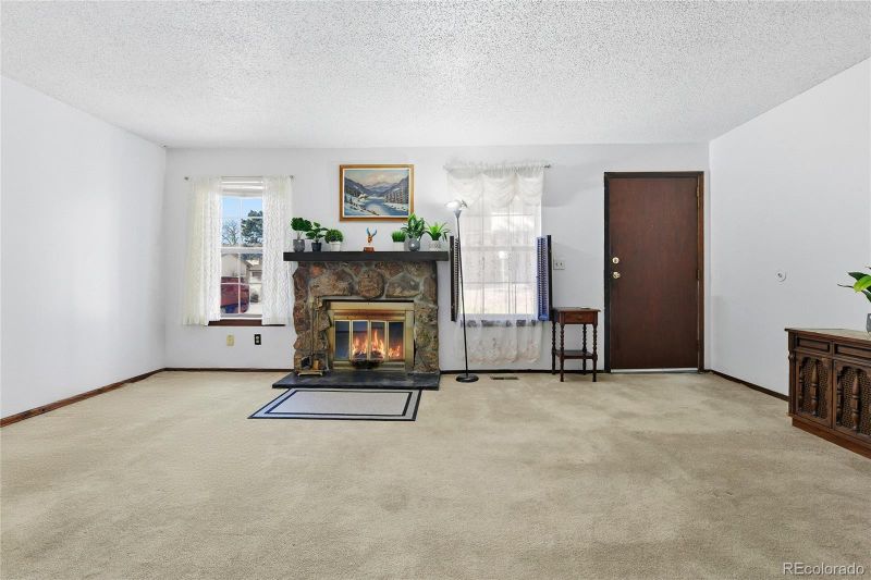 1153 S Sable Blvd #A, Aurora, CO 80012