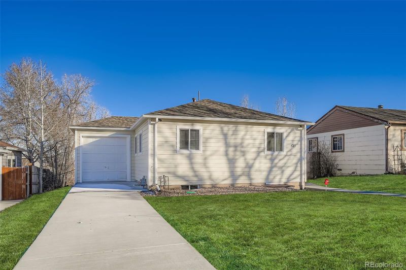 680 Irving St, Denver, CO 80204