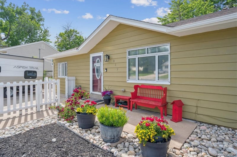 1817 S Perry Way, Denver, CO 80219