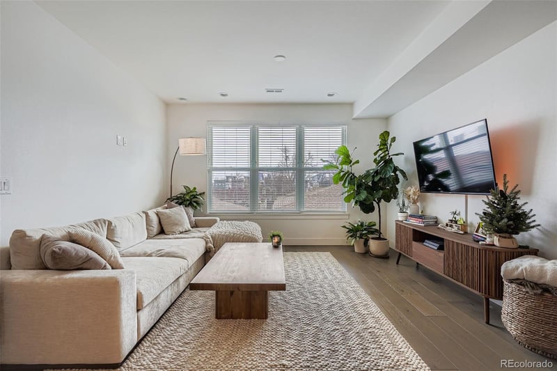 3222 W 19th Ave #7, Denver, CO 80204