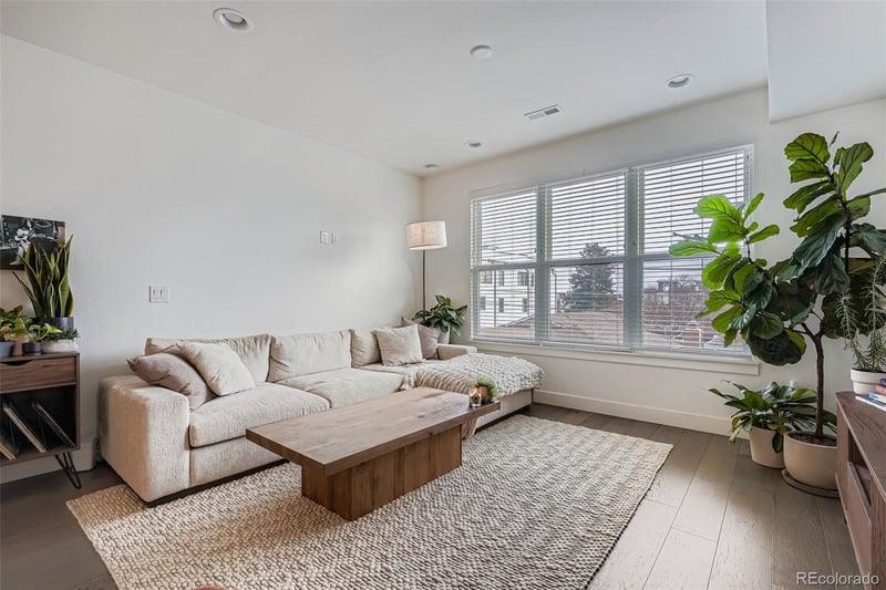 3222 W 19th Ave #7, Denver, CO 80204