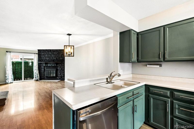 9782 W Cornell Pl, Lakewood, CO 80227