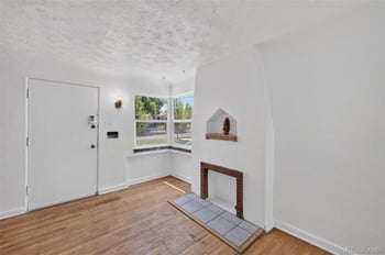 3525 N Saint Paul St, Denver, CO 80205