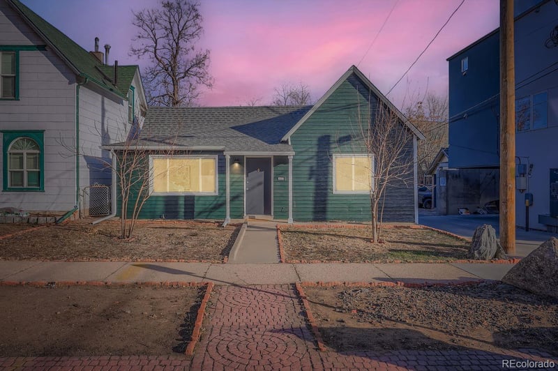 3822 Julian St, Denver, CO 80211