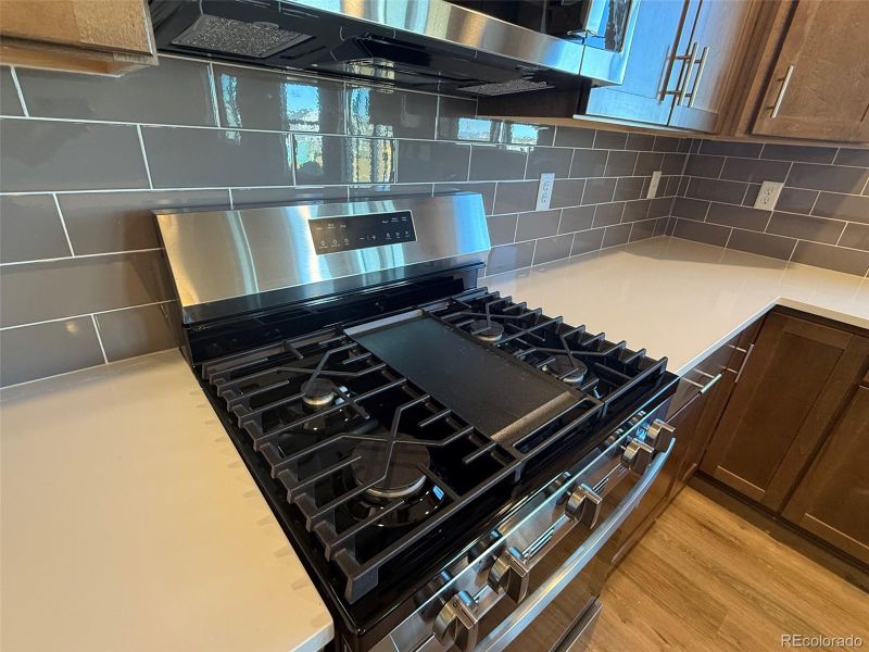 757 N Clubview St, Watkins, CO 80137