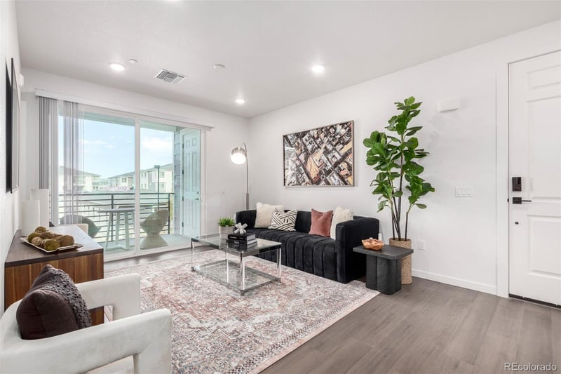 6153 N Ceylon St #203, Denver, CO 80249