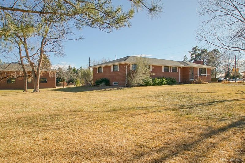 6680 S Jay Dr, Littleton, CO 80123