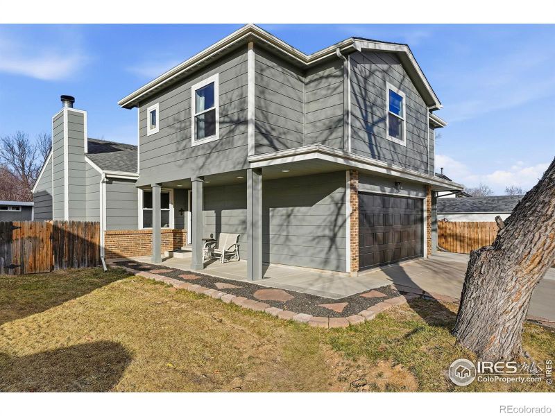 325 S Cherrywood Dr, Lafayette, CO 80026