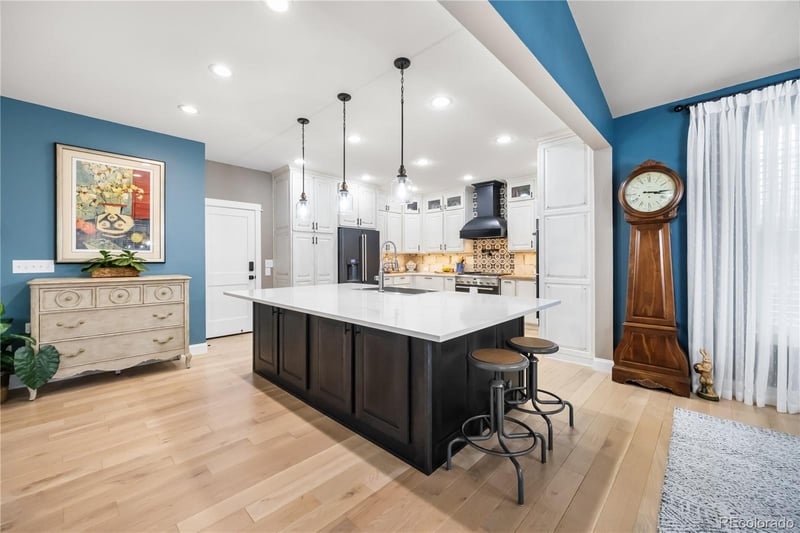 4545 S Monaco St #331, Denver, CO 80237