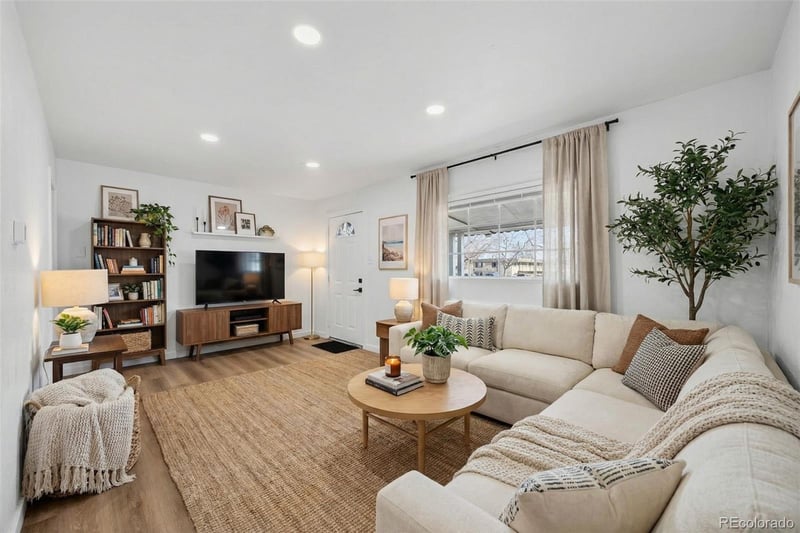 2621 S Federal Blvd, Denver, CO 80219
