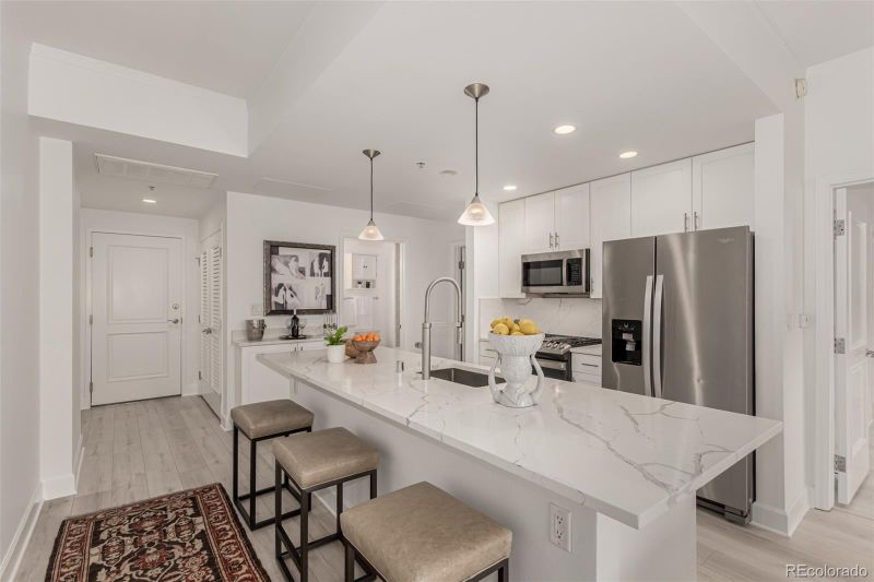 1975 N Grant St #627, Denver, CO 80203