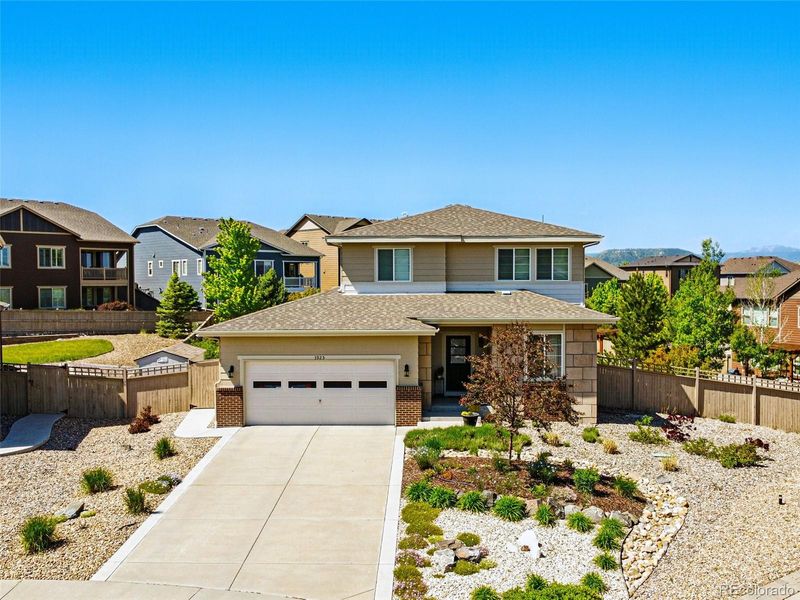 3925 Donnington Way, Castle Rock, CO 80104