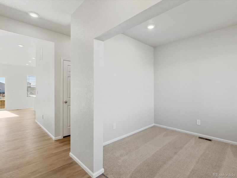 7335 27th Street Ln, Greeley, CO 80634