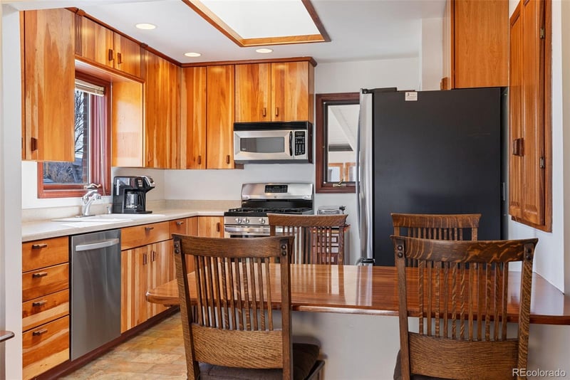 1260 Mariposa Dr, Denver, CO 80221