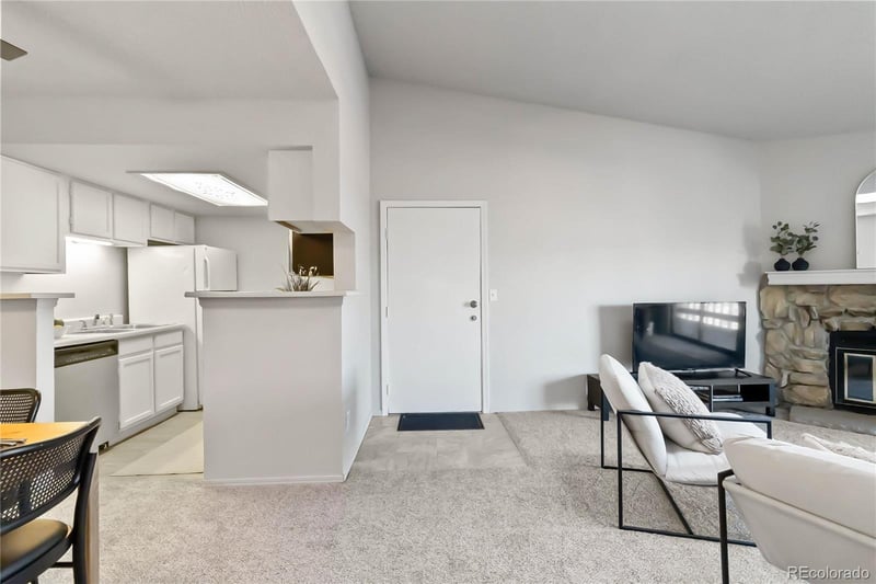 8600 E Alameda Ave #14-204, Denver, CO 80247