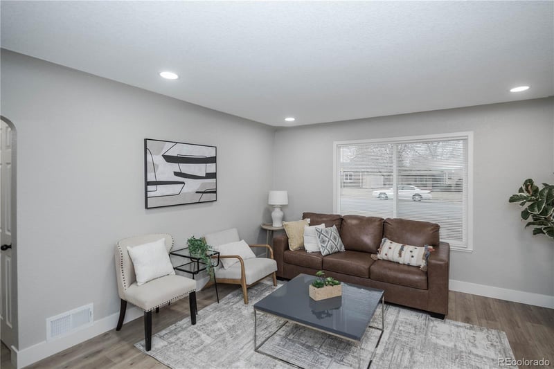3080 Dahlia St, Denver, CO 80207