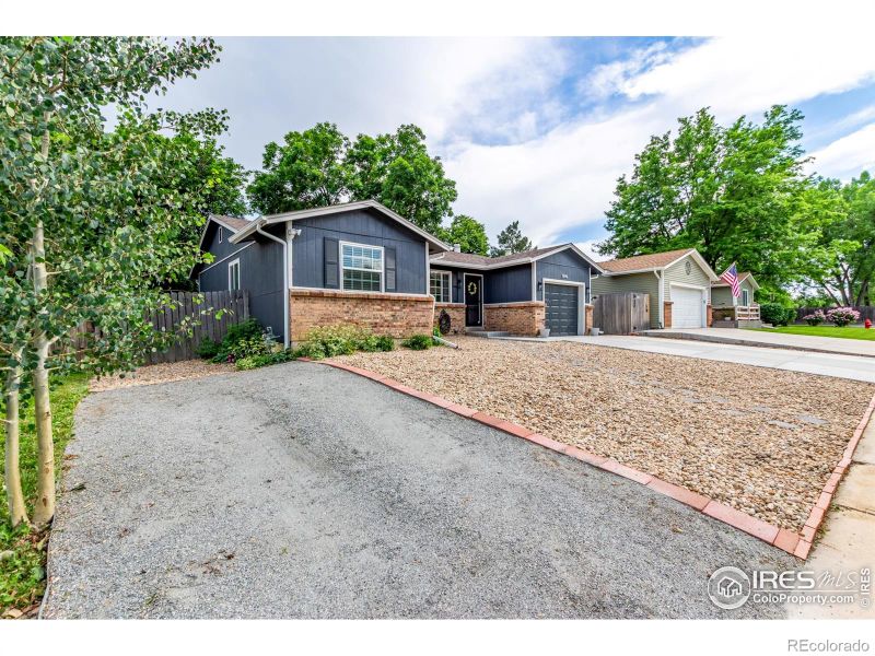 8696 W 86th Cir, Arvada, CO 80005