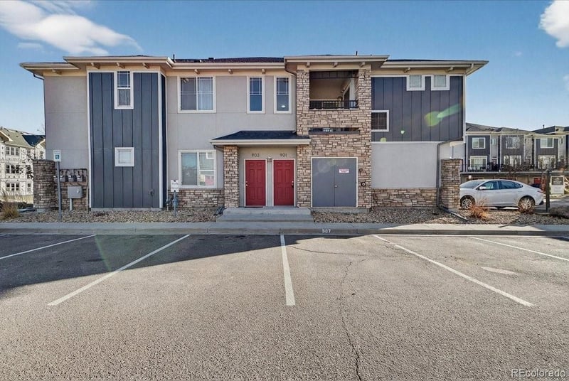 9300 E Florida Ave #901, Denver, CO 80247