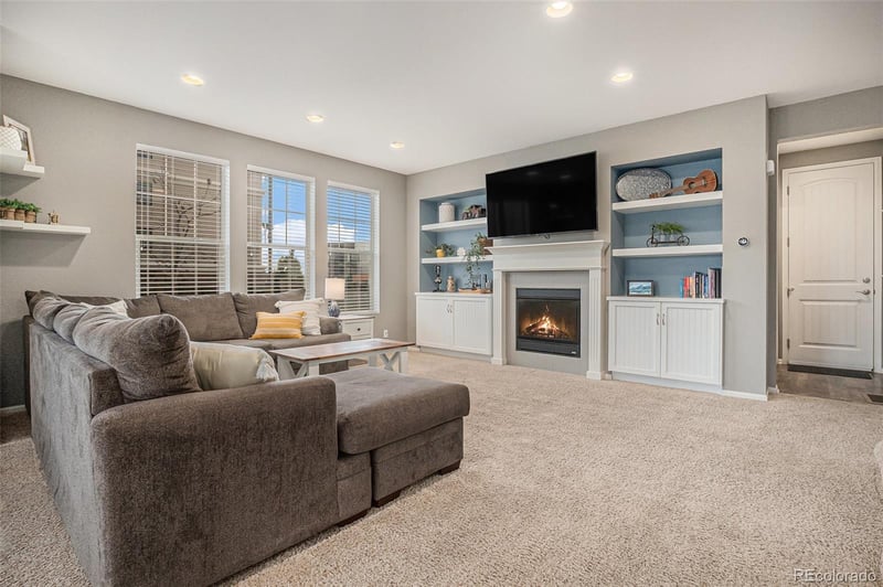 8052 E 49th Pl, Denver, CO 80238