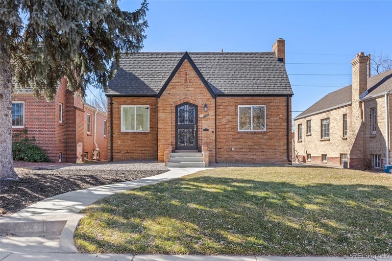 1467 Clermont St, Denver, CO 80220